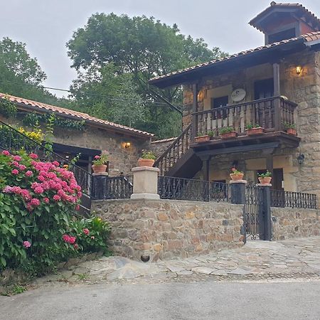 Casa Rural Caborzal Renedo De Cabuerniga エクステリア 写真