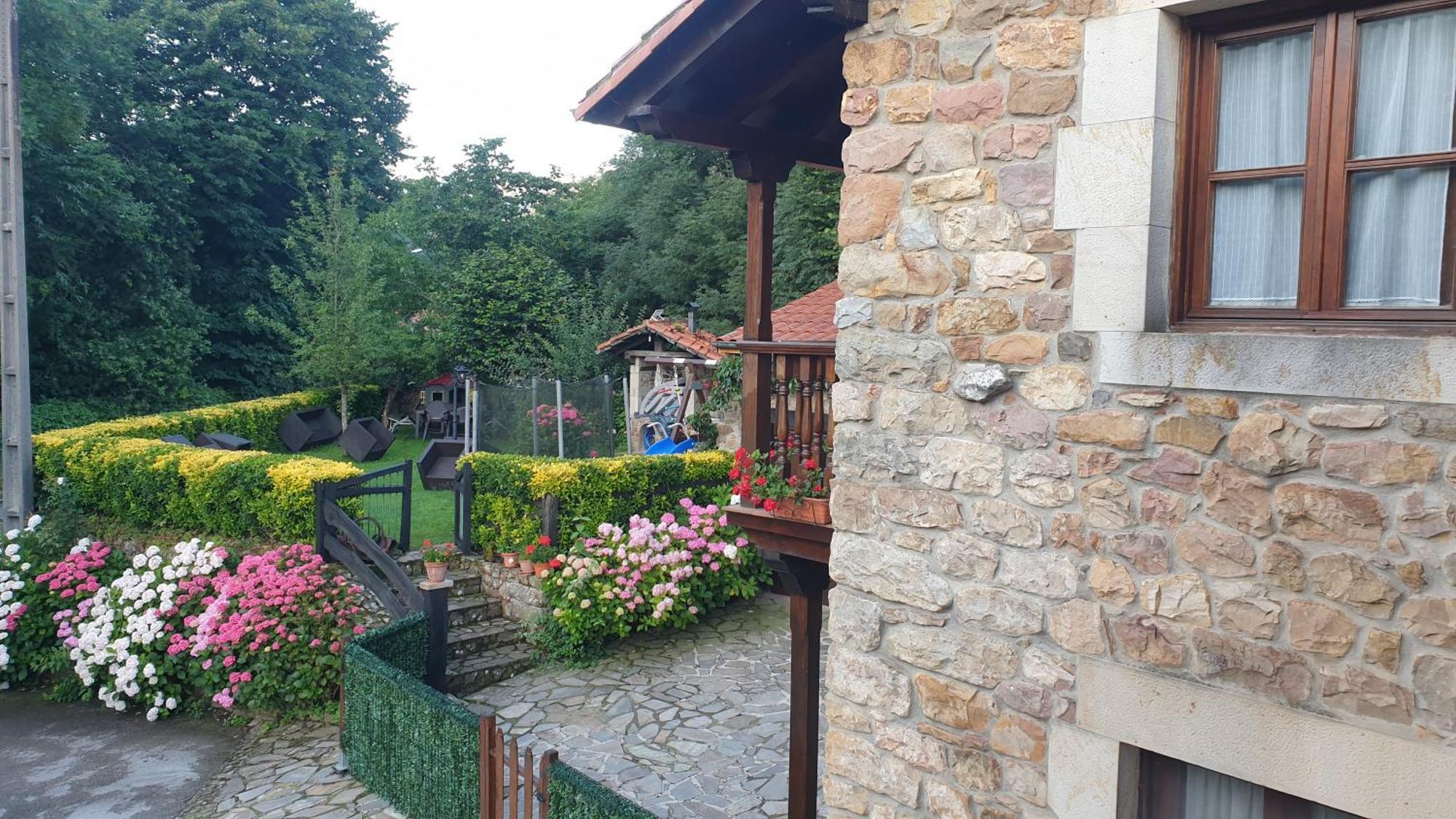 Casa Rural Caborzal Renedo De Cabuerniga エクステリア 写真