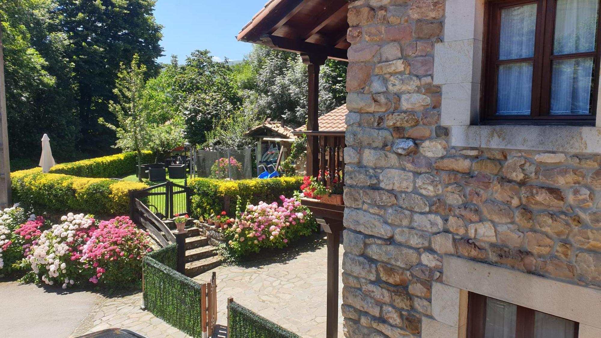 Casa Rural Caborzal Renedo De Cabuerniga エクステリア 写真
