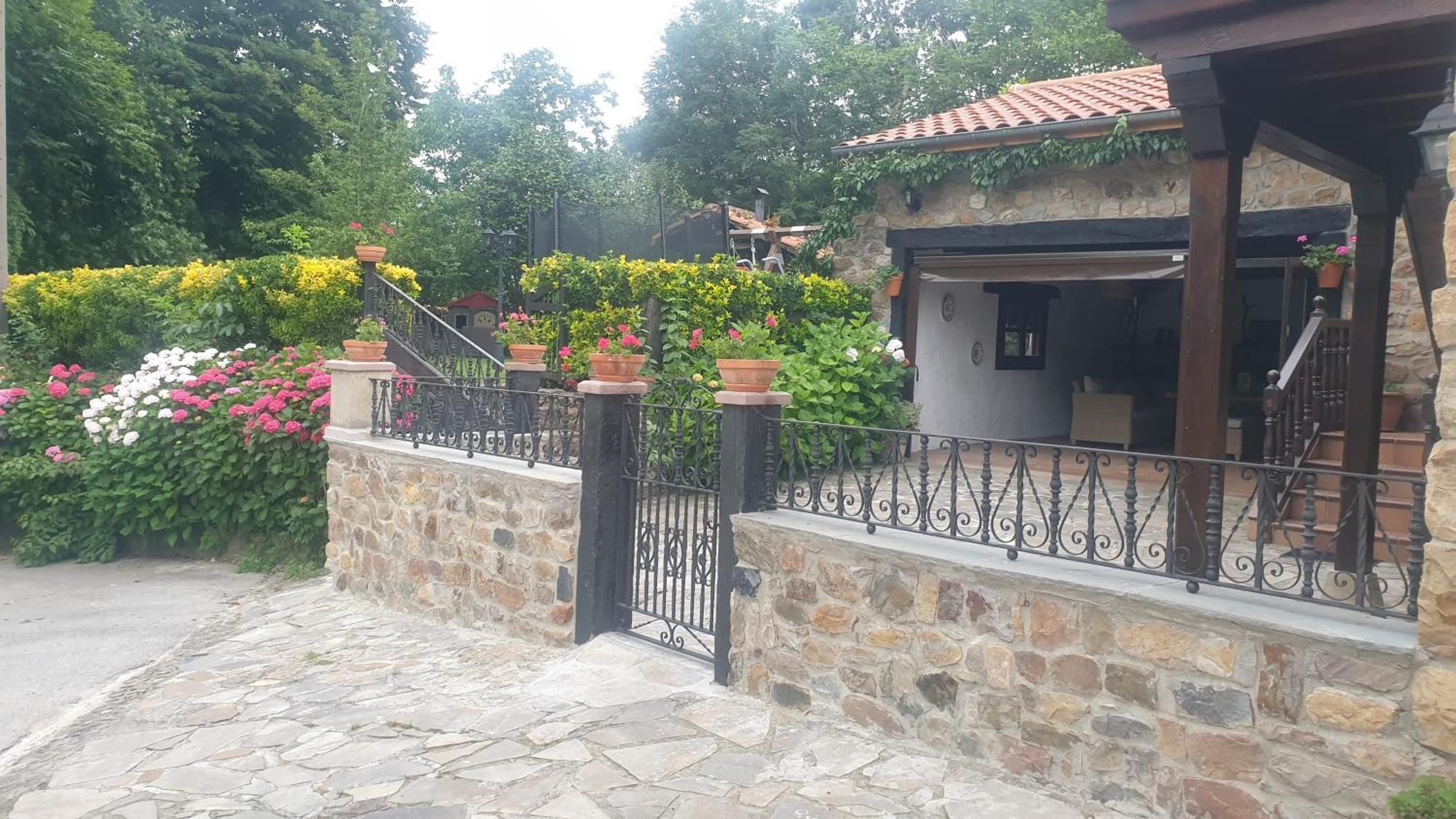Casas Caborzal Renedo De Cabuerniga エクステリア 写真